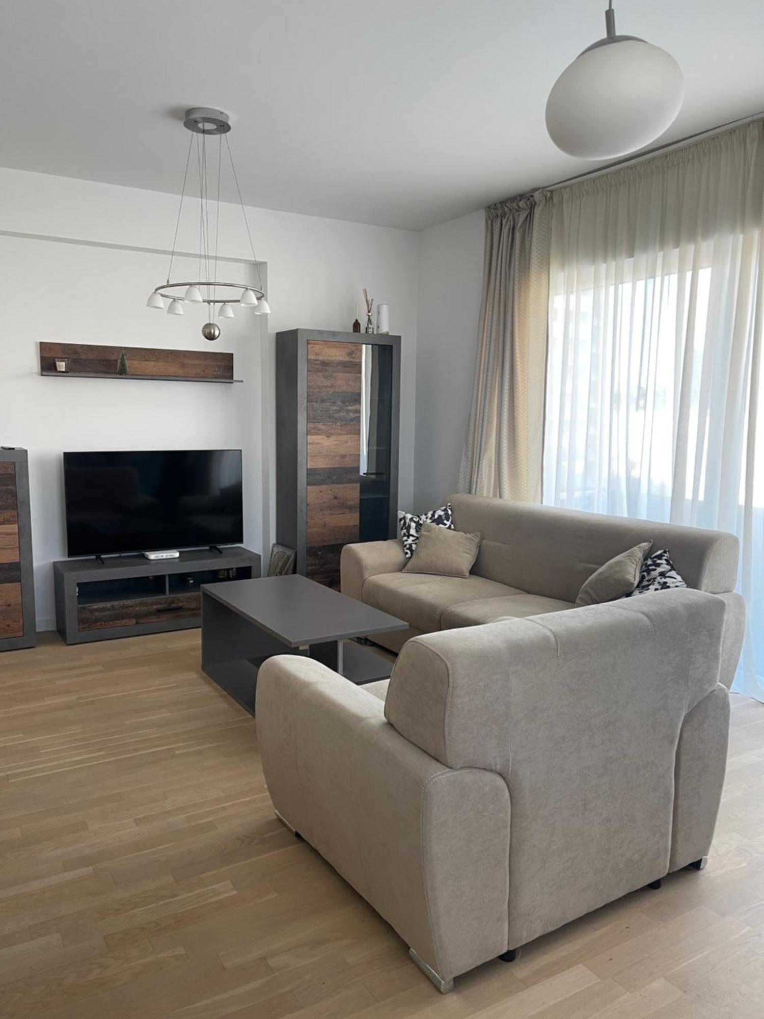 C-Entral Apartments Bucharest With Private Parking Esterno foto
